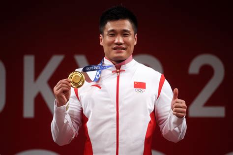 lu xiaojun age